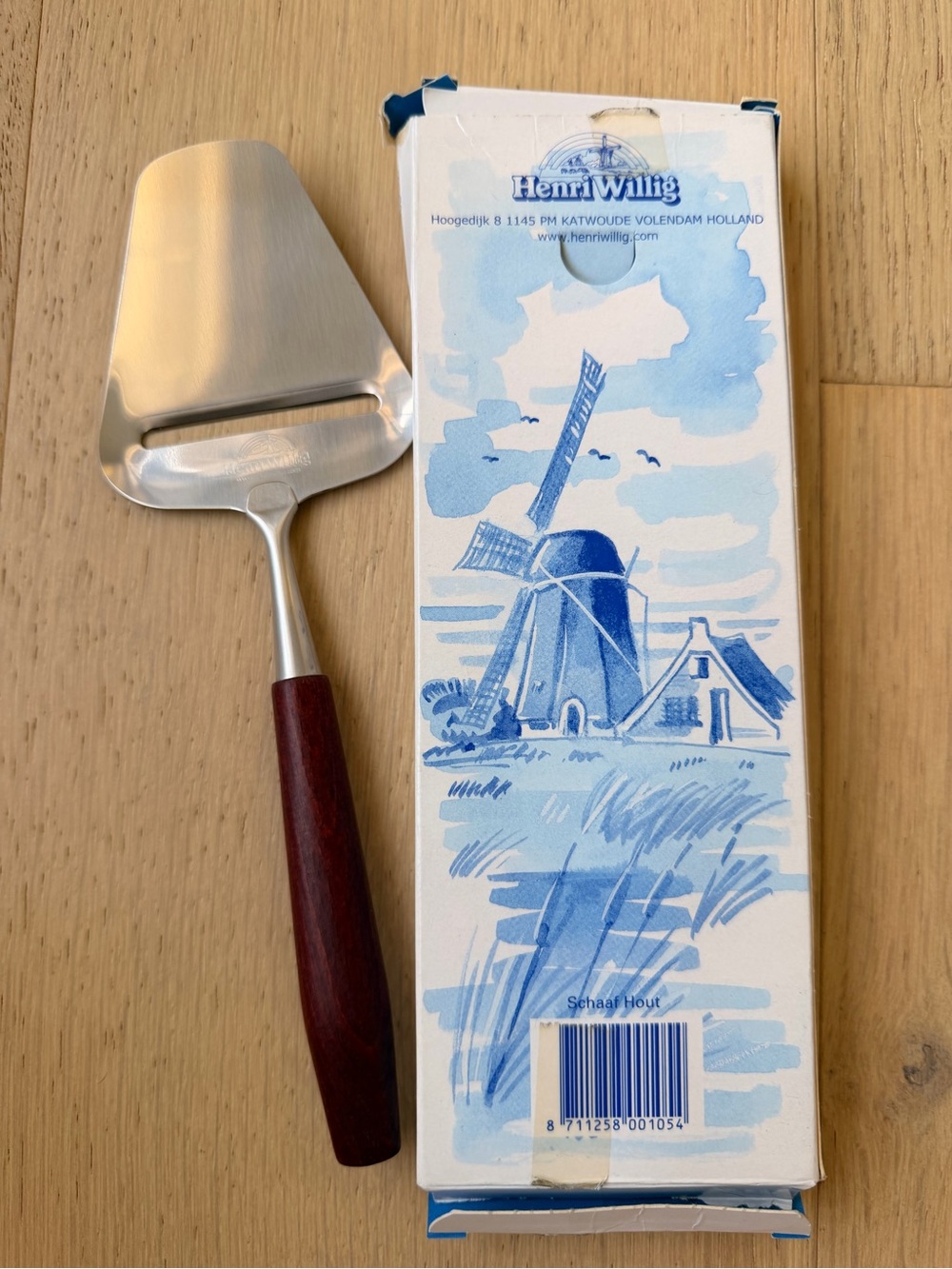 Henri Willig Stainless Steel Cheese Slicer - Picture 5 of 6